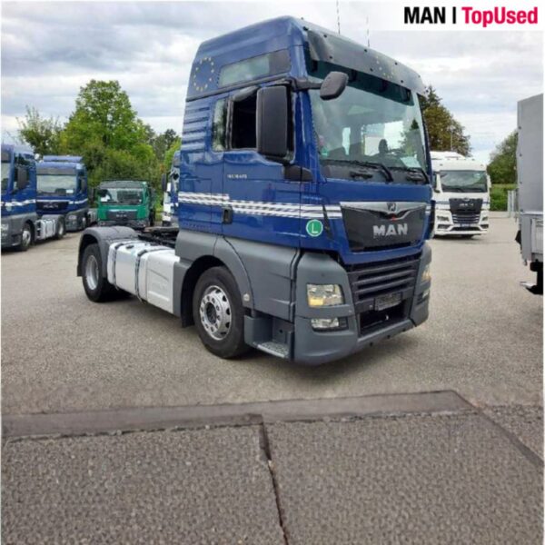 MAN TGX 18 470 XXL cab dark blue used truck for sale in Saudi Arabia