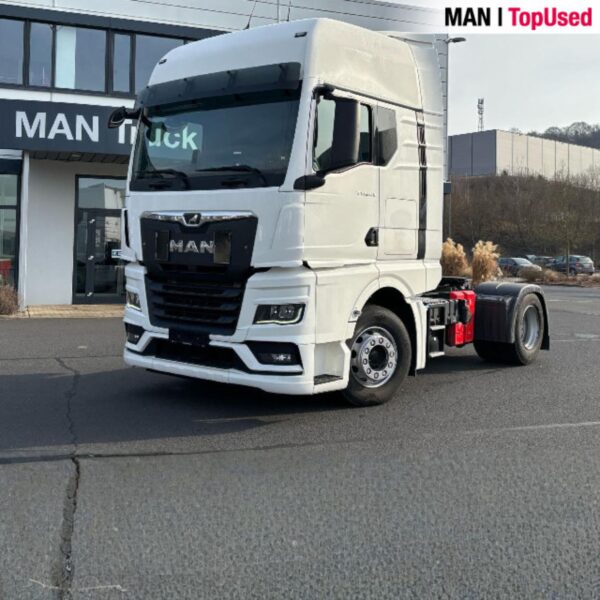 MAN TGX 18 470 GX cab white used truck for sale in Saudi Arabia