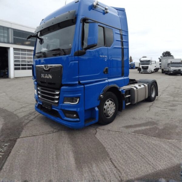 MAN TGX 18 510 GX cab blue used truck for sale in Saudi Arabia