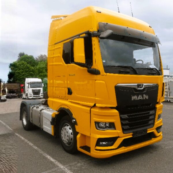 MAN TGX 18 510 GX cab yellow used truck for sale in Saudi Arabia